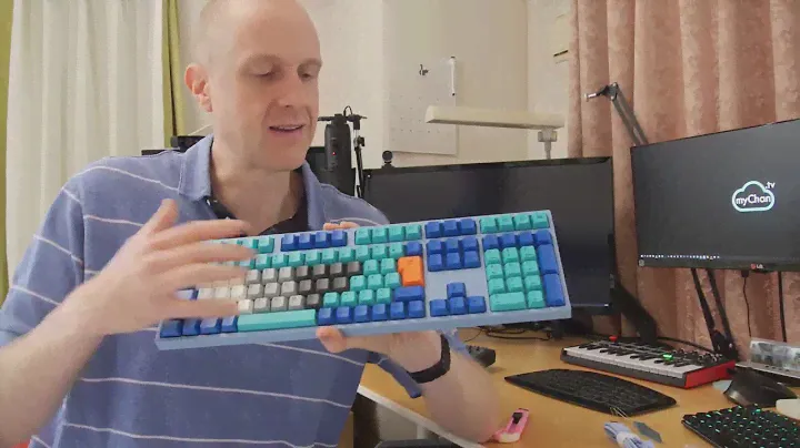 Unboxing My Built to Order Varmilo VA113 Mechanical Keyboard